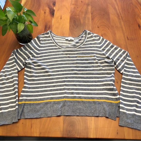 Marie Claire Oversized Relaxed Fit Casual Strips Gray Scoop Neck Sweater. Medium - Picture 8 of 15